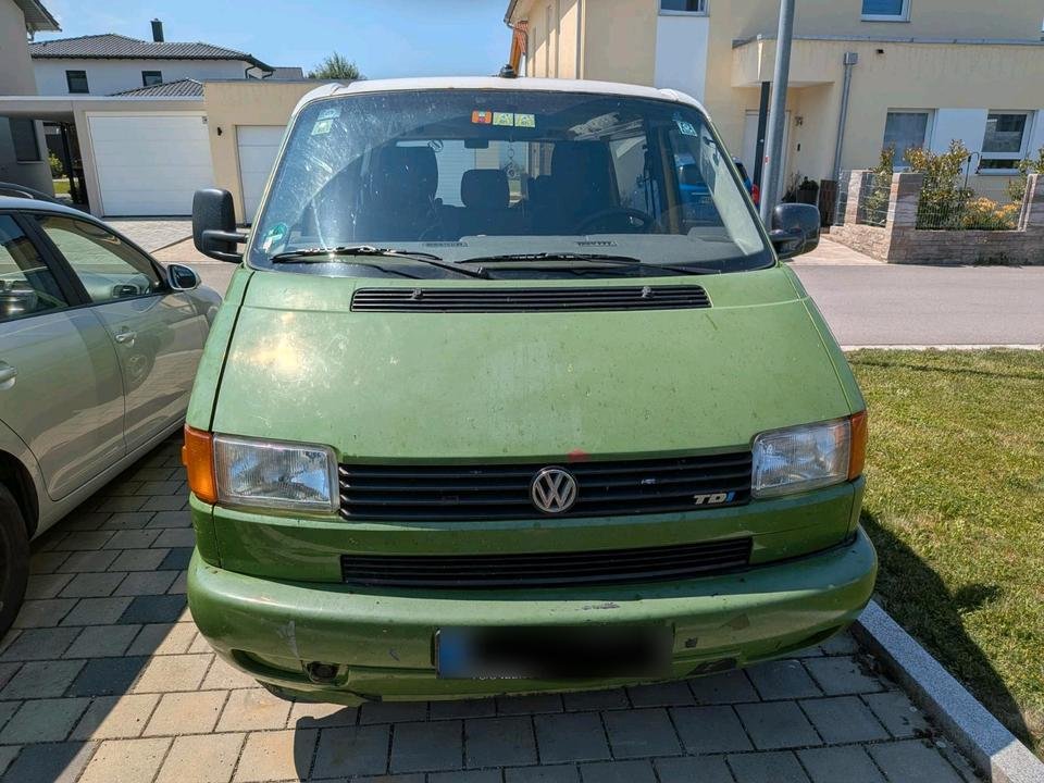 Van Volkswagen 7DF-AJT1