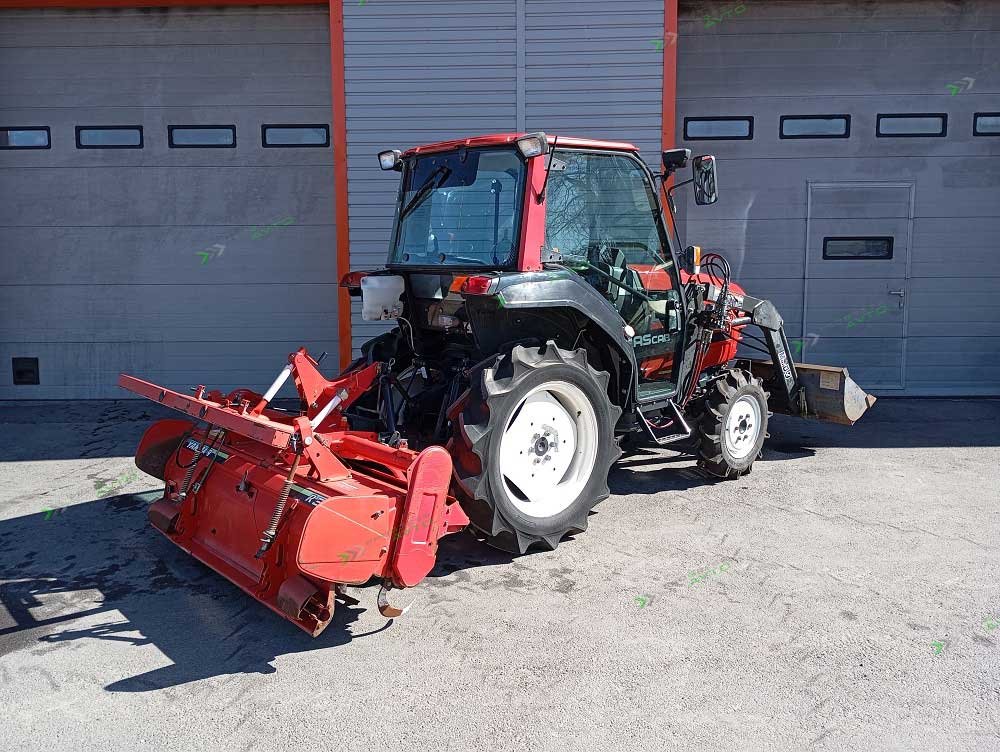 Tractor Yanmar AF326
