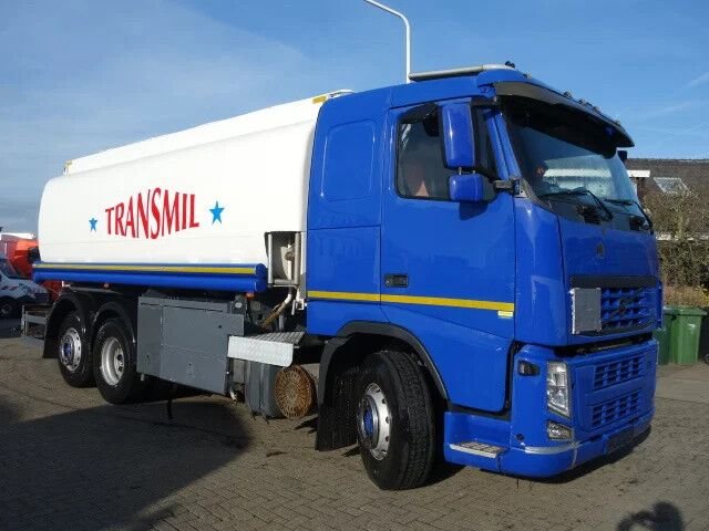 Truck Volvo FH 12 6X2
