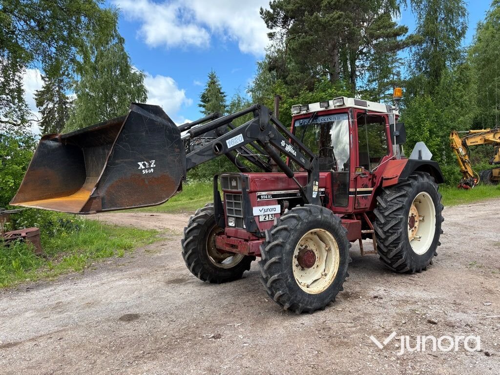 Tractor Case IH JX60 4WD