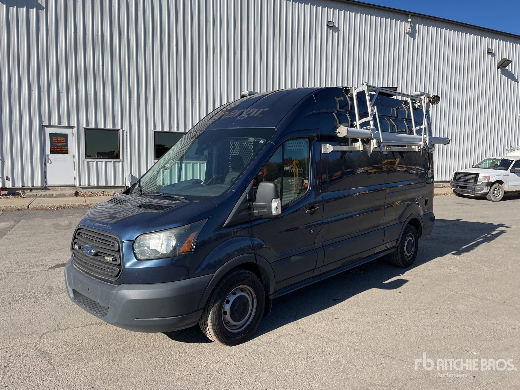 Transporter Ford 350M CCF 125 5.13 DRW