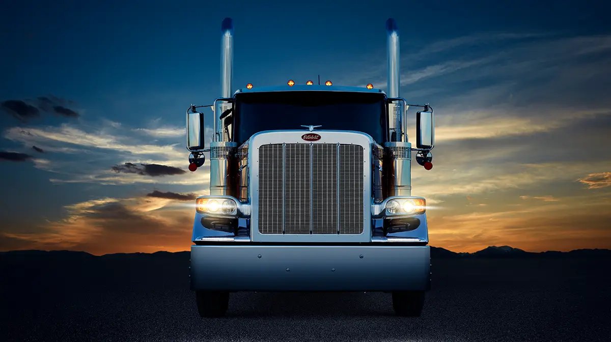 Peterbilt Conventional 359