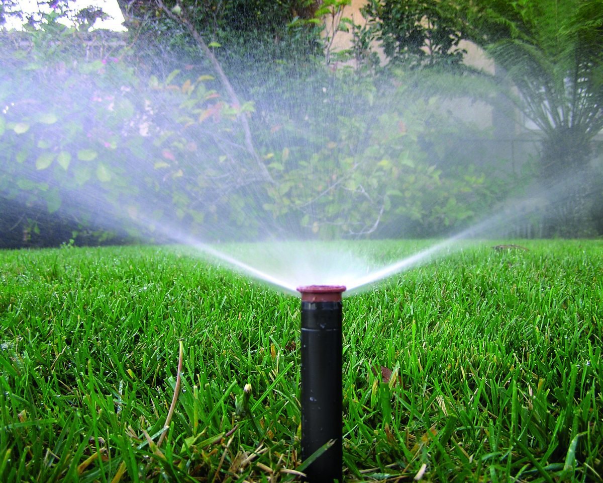 Nawadnianie terenów zielonych TORO 854S Series Sprinkler