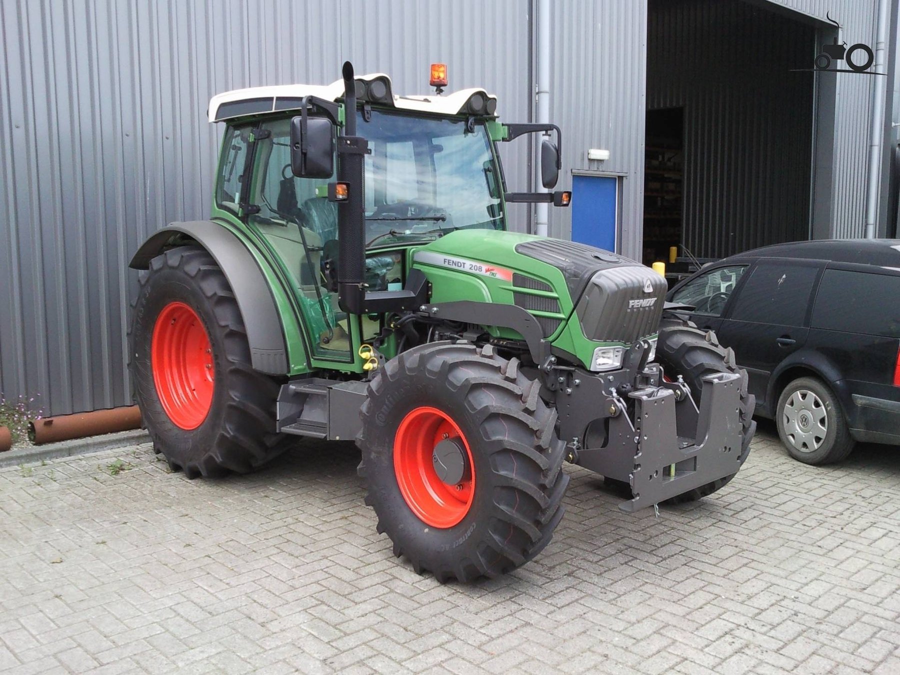 Traktor Fendt FENDT 208 VARIO