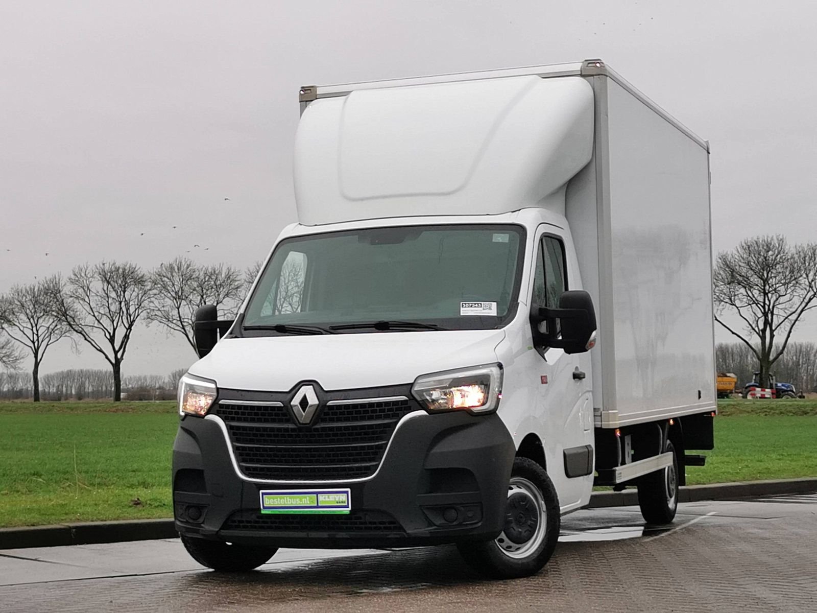 Van Renault T 35 L2 OPEN LAADBAK 2.5 DCI 74 KW E4 DC
