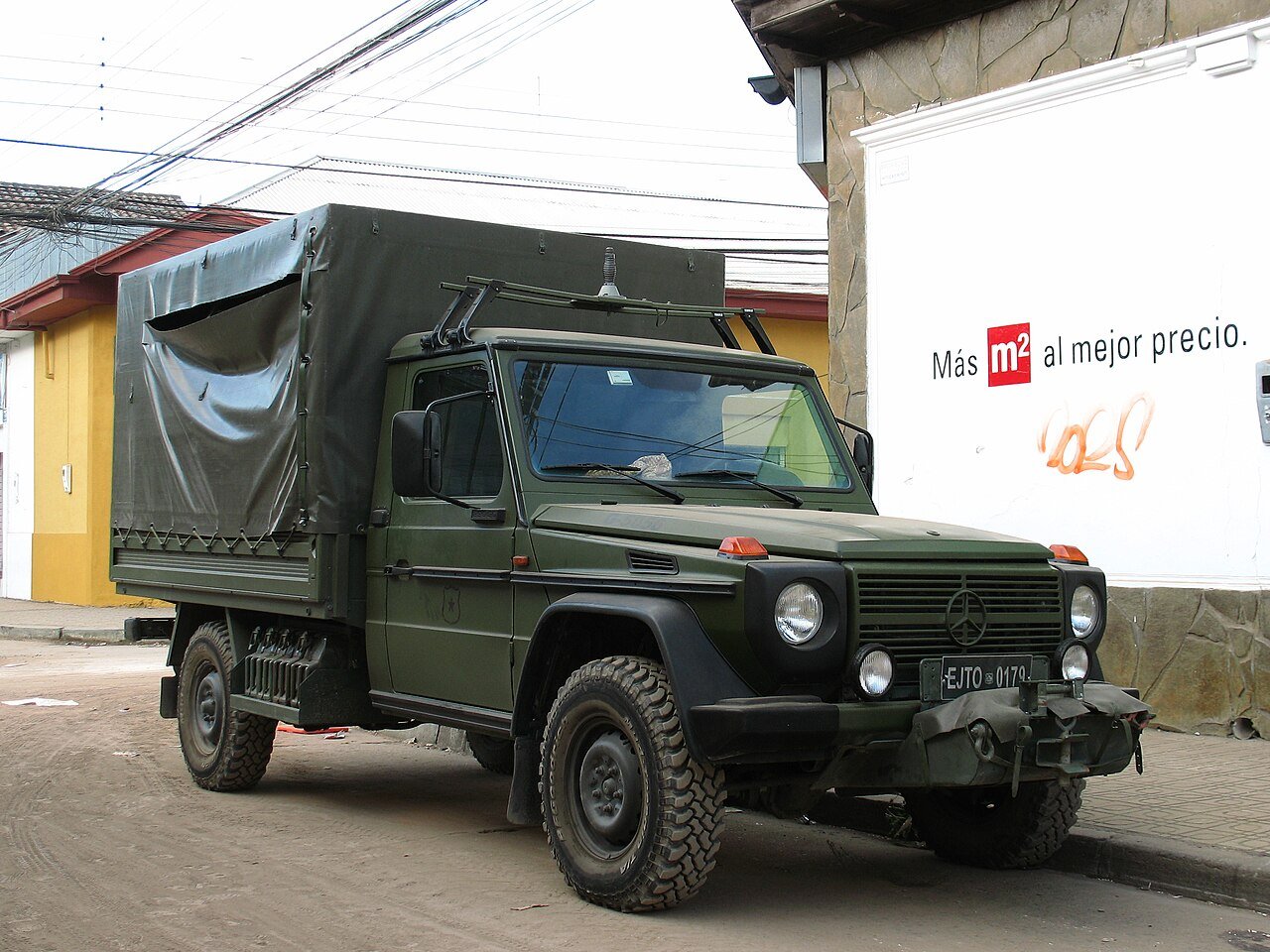 Van Mercedes Benz GD290
