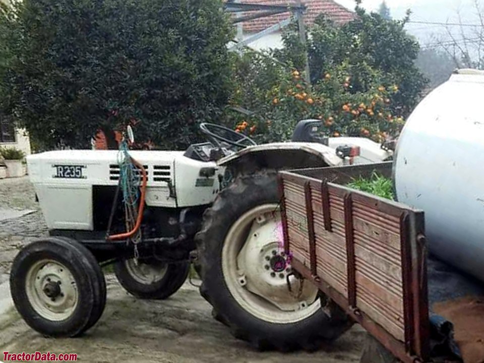Tractor Lamborghini R-235 (DT)