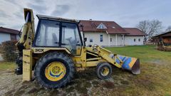 JCB 3CX4