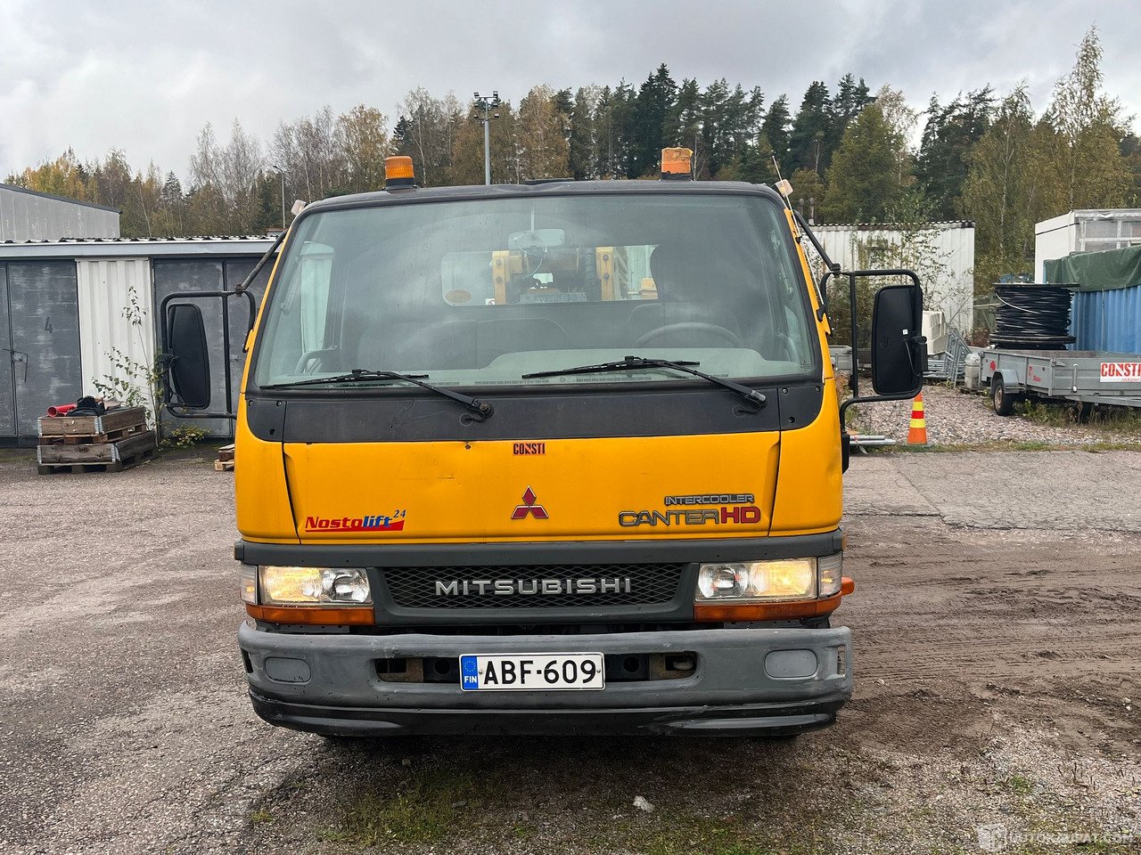 Truck Mitsubishi Canter Fe659