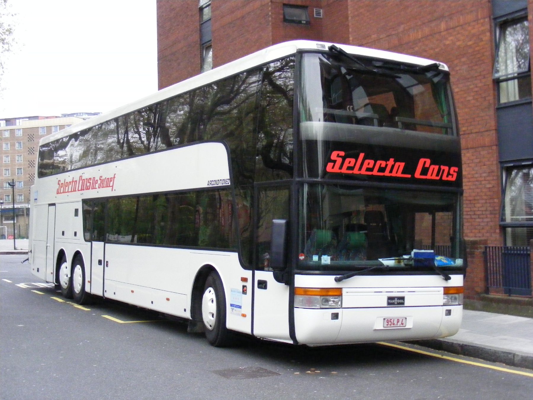 Van Hool CX45 E