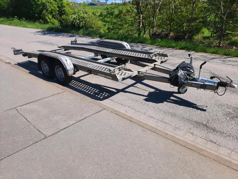 Trailer Techau TB2700ST