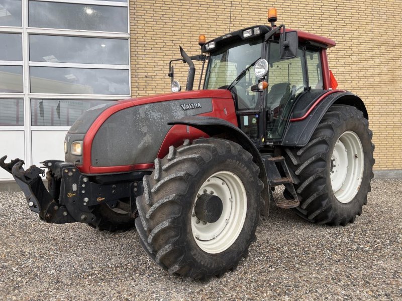 Valtra HiTech T151e POWER
