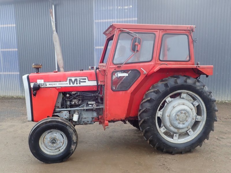Traktor Massey Ferguson 2ov 5985cm3
