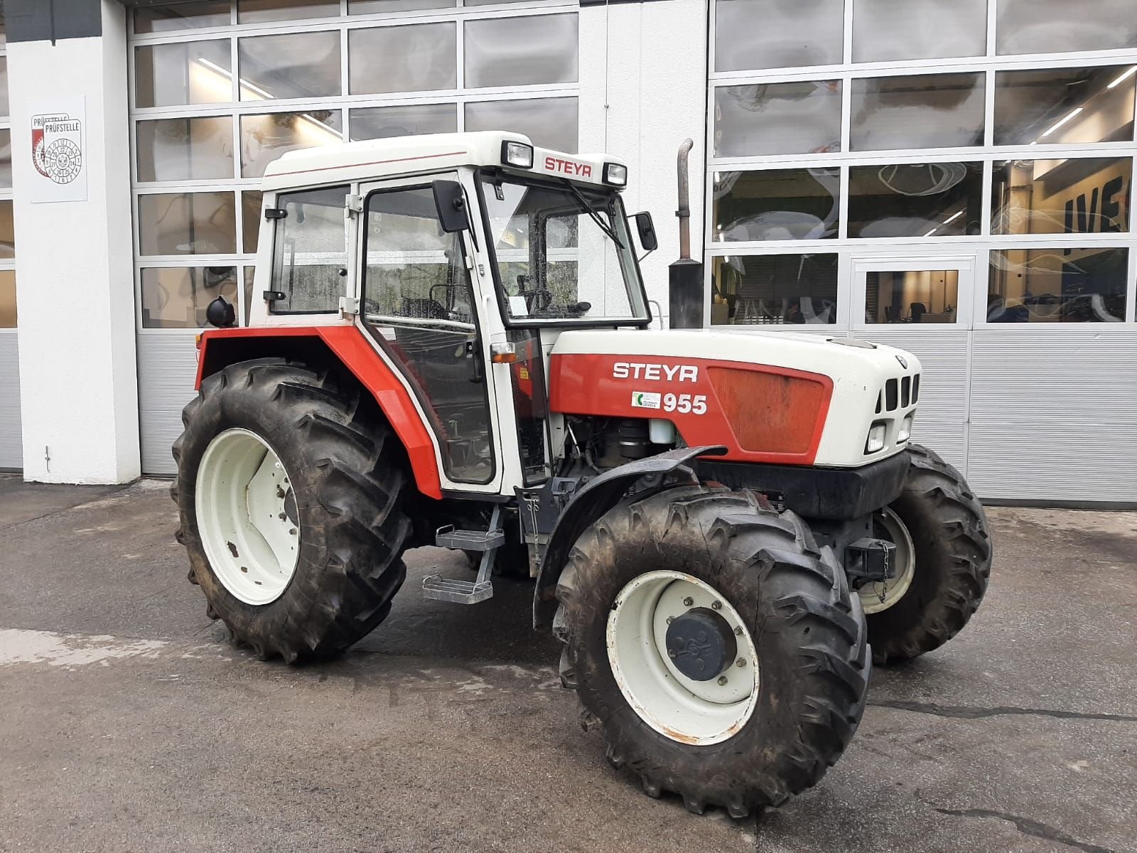 Tractor Steyr (SLT) 955 (a)