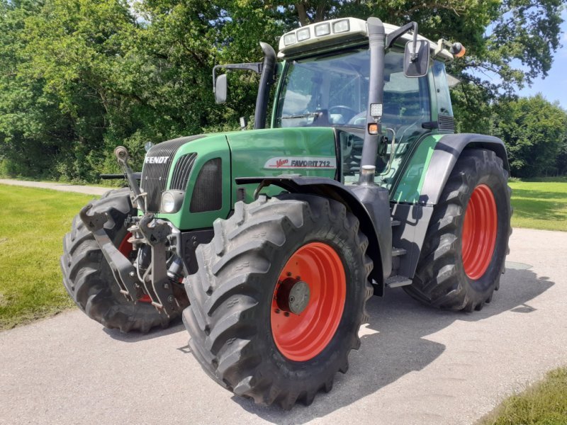 Tractor Fendt 712 Vario