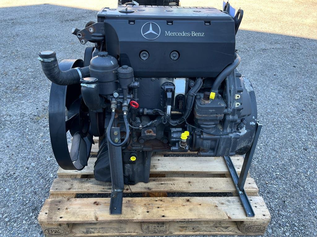 Truck Mercedes Benz 917-OM904/490