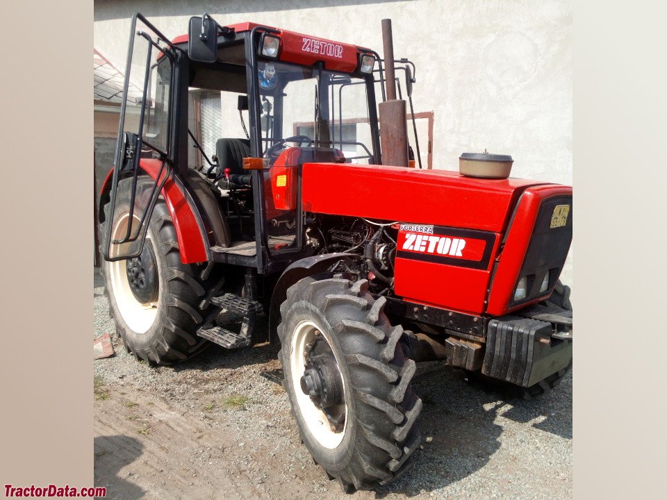 Tractor Zetor 9540