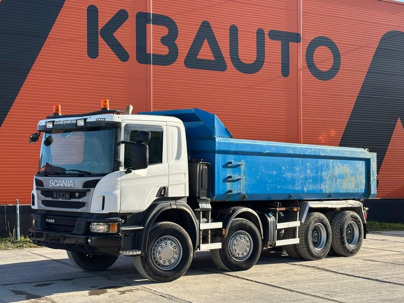 Lastwagen Scania 440 8X4