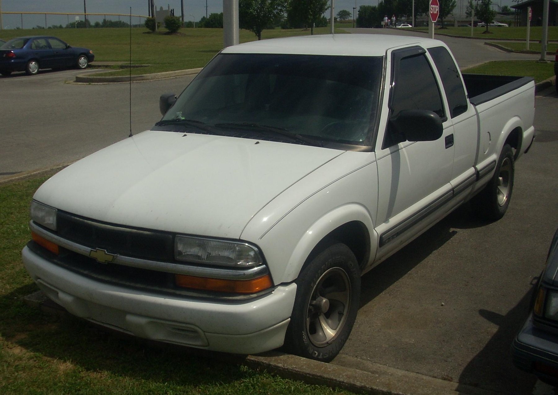Van Chevrolet S10 EXT.CAB FLEETSIDE P-U