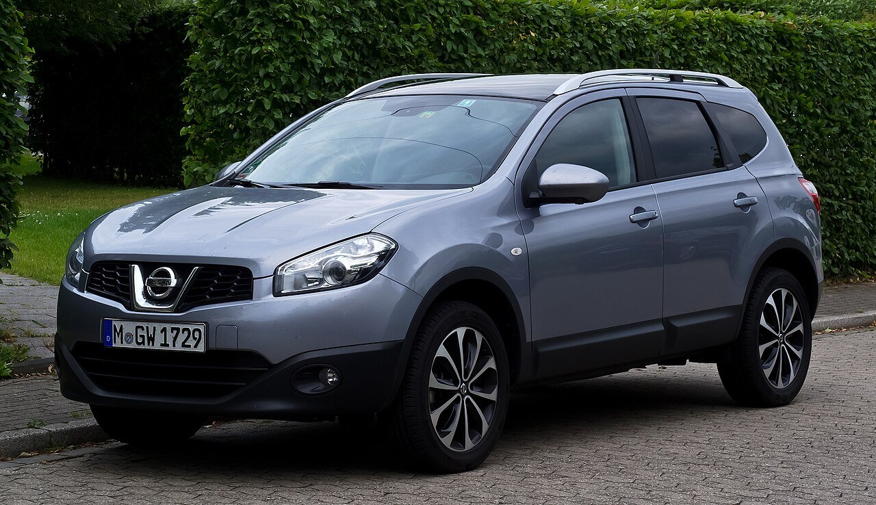 Van Nissan NISSAN QASHQAI+2