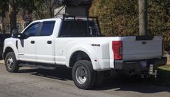 Ford F350 CREW CAB 4WD