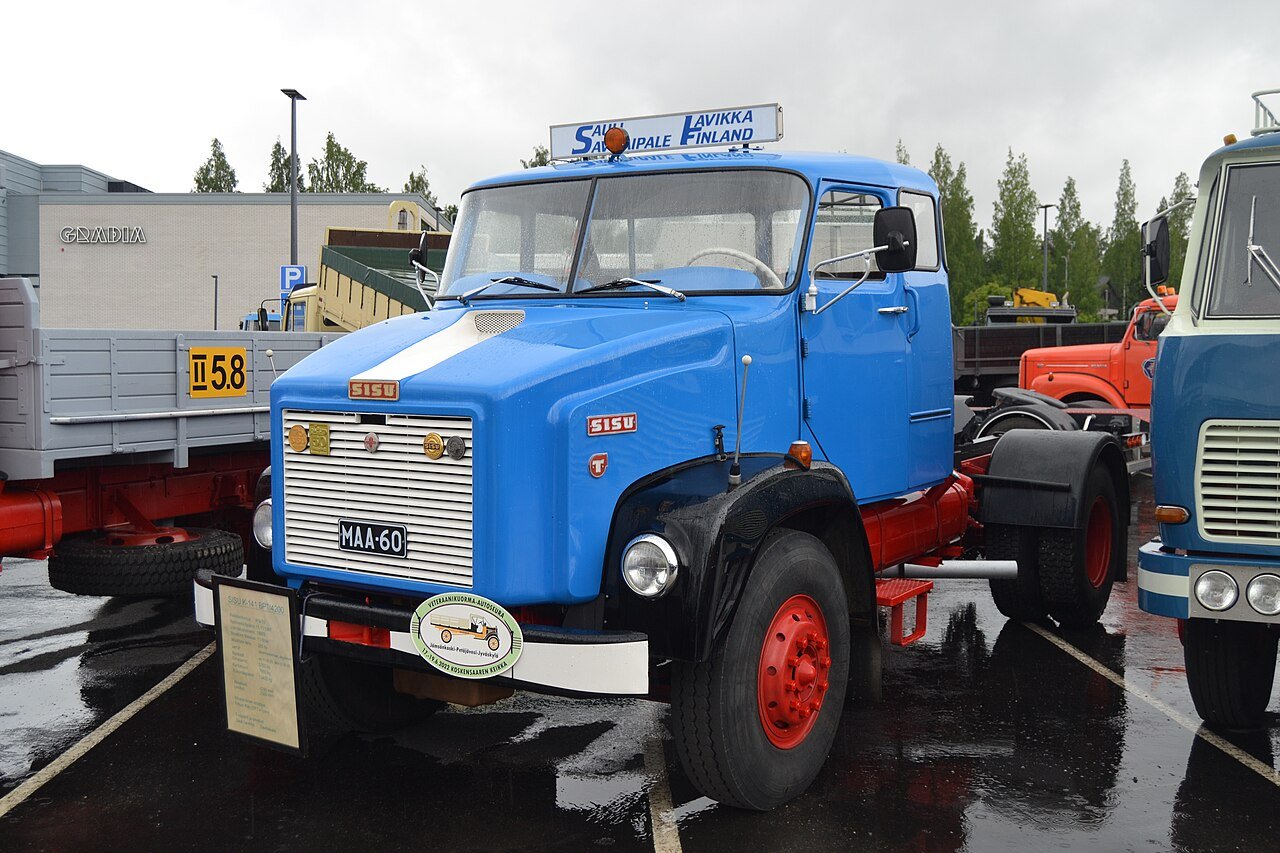 Truck Sisu K-141BPT/4200