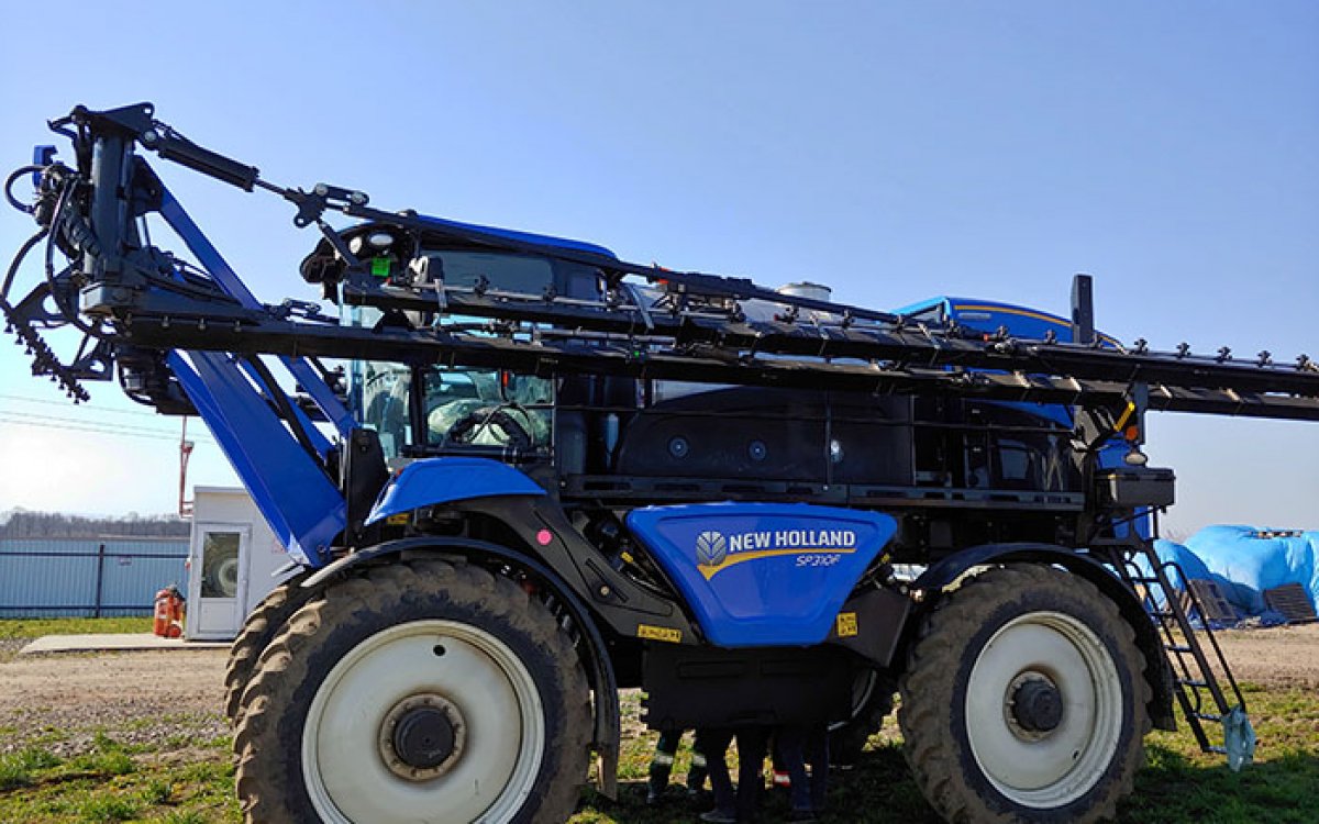 Pflanzenschutz New Holland SP310F
