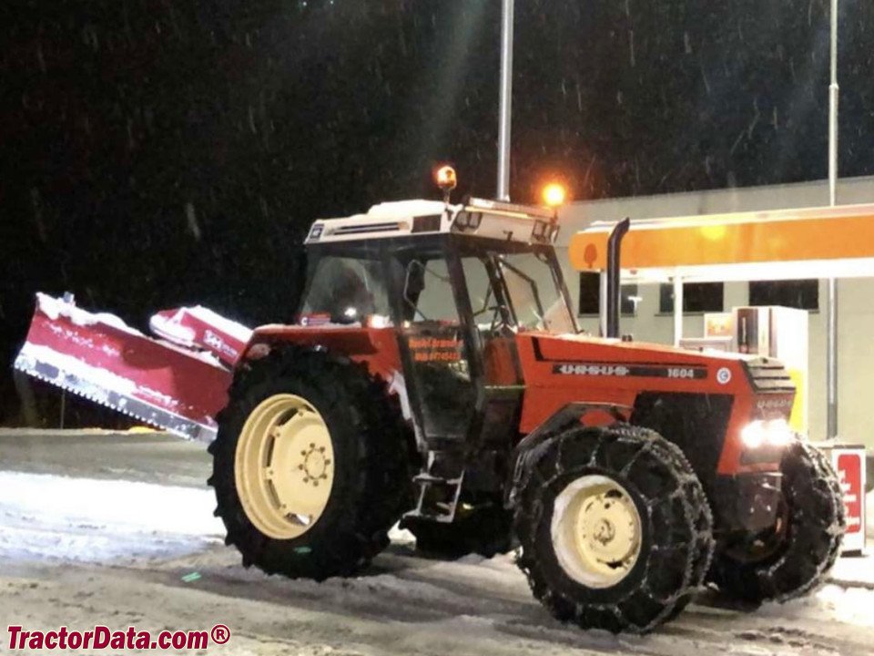 Tractor Ursus 1.604