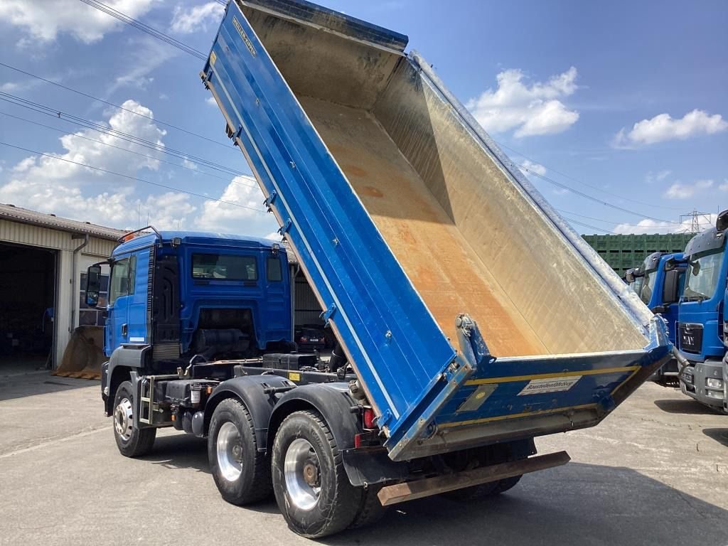 Truck MAN TGS 33.460 6X4 BB