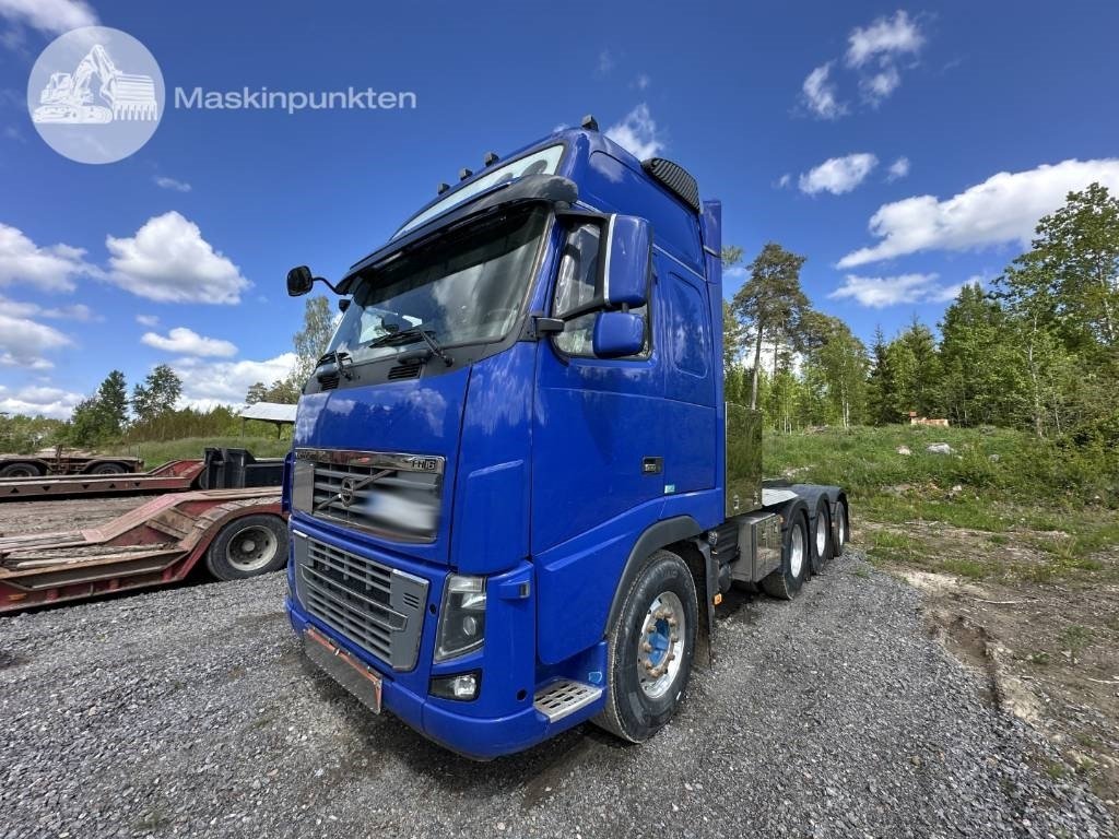 Truck Volvo FH 16 700 4X2