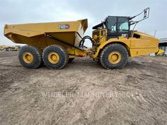 Caterpillar 740