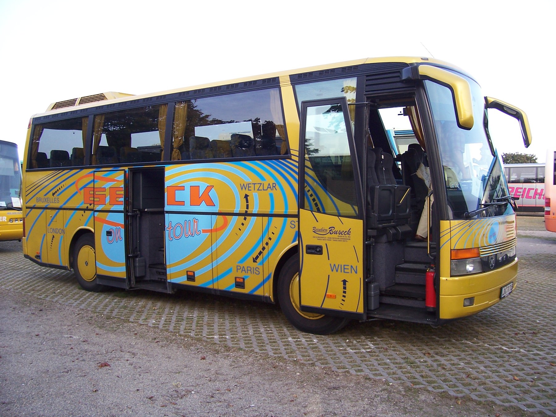 Truck Setra S 309 HD