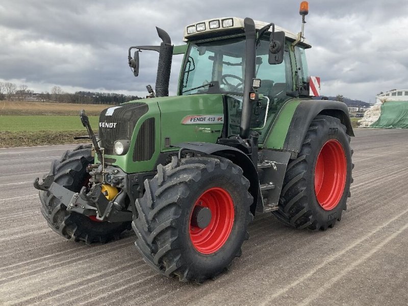 Tractor Fendt 413 Vario