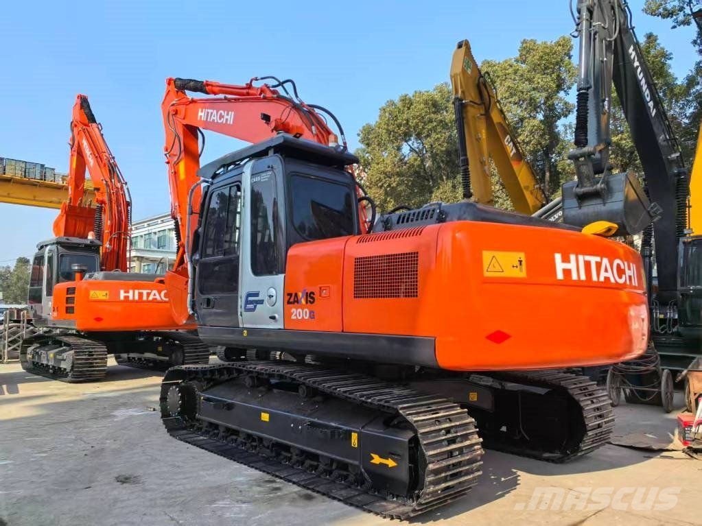 Hitachi ZX 200 (LOG LOADER)