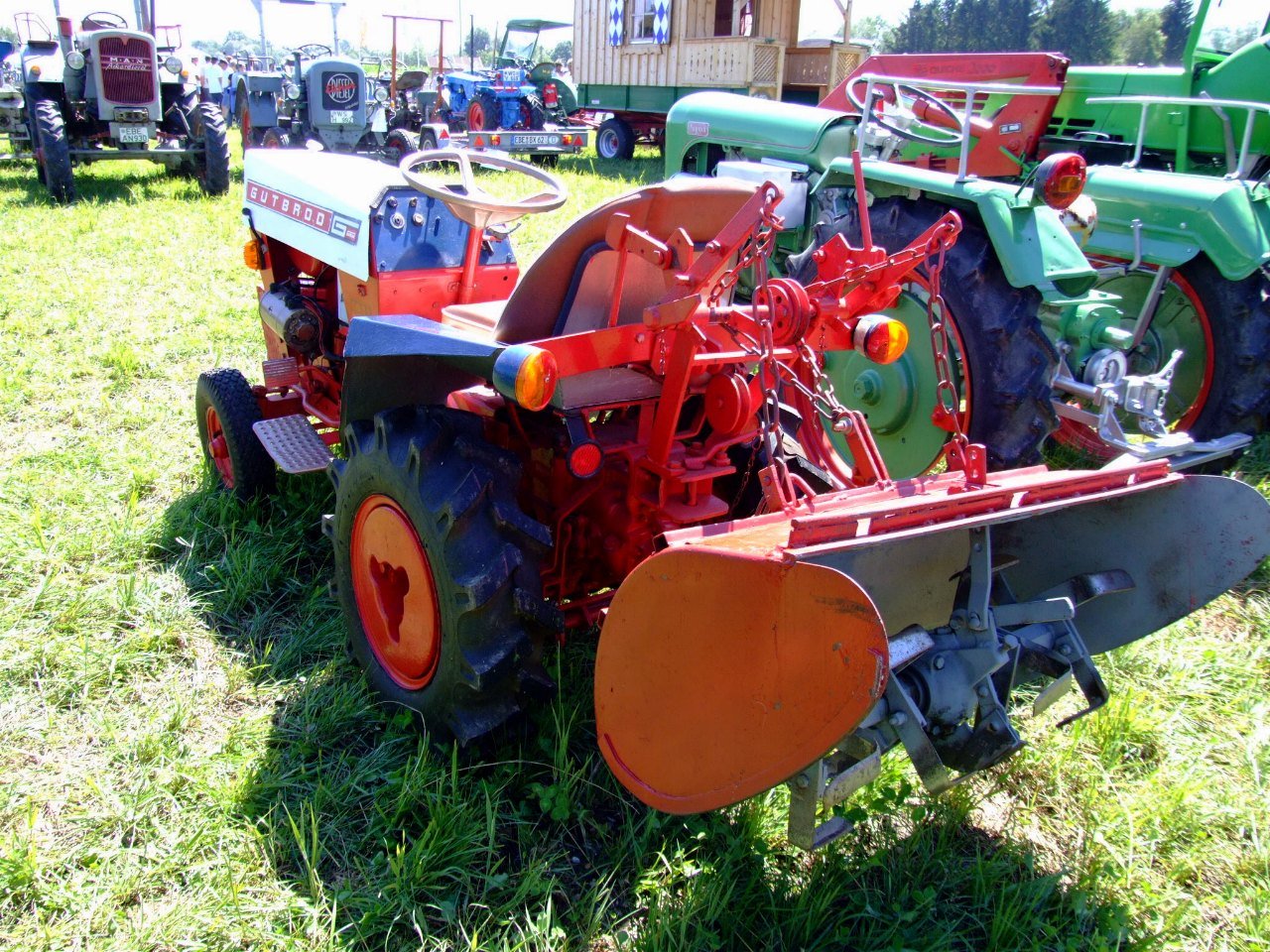 Ride-on mowers Gutbrod 1012S