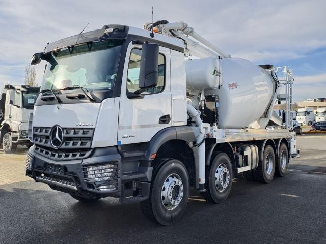 Truck Mercedes Benz Arocs 3243 B