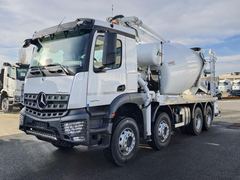 Mercedes Benz Arocs 3243 B