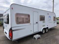 Knaus Azur Royale 680