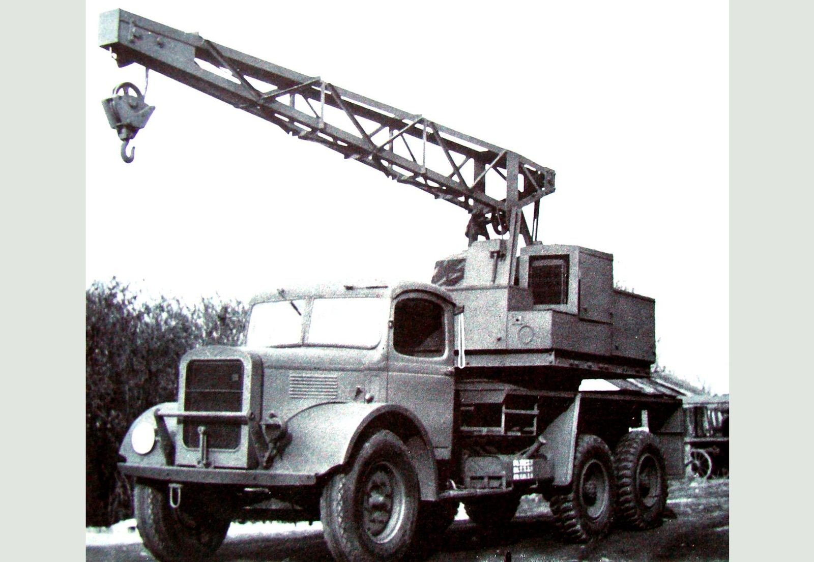 Lastwagen Austin 6 KBN