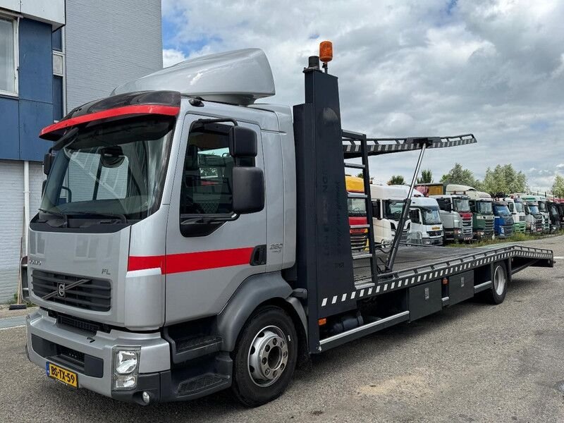 Truck Volvo FL280 4X2