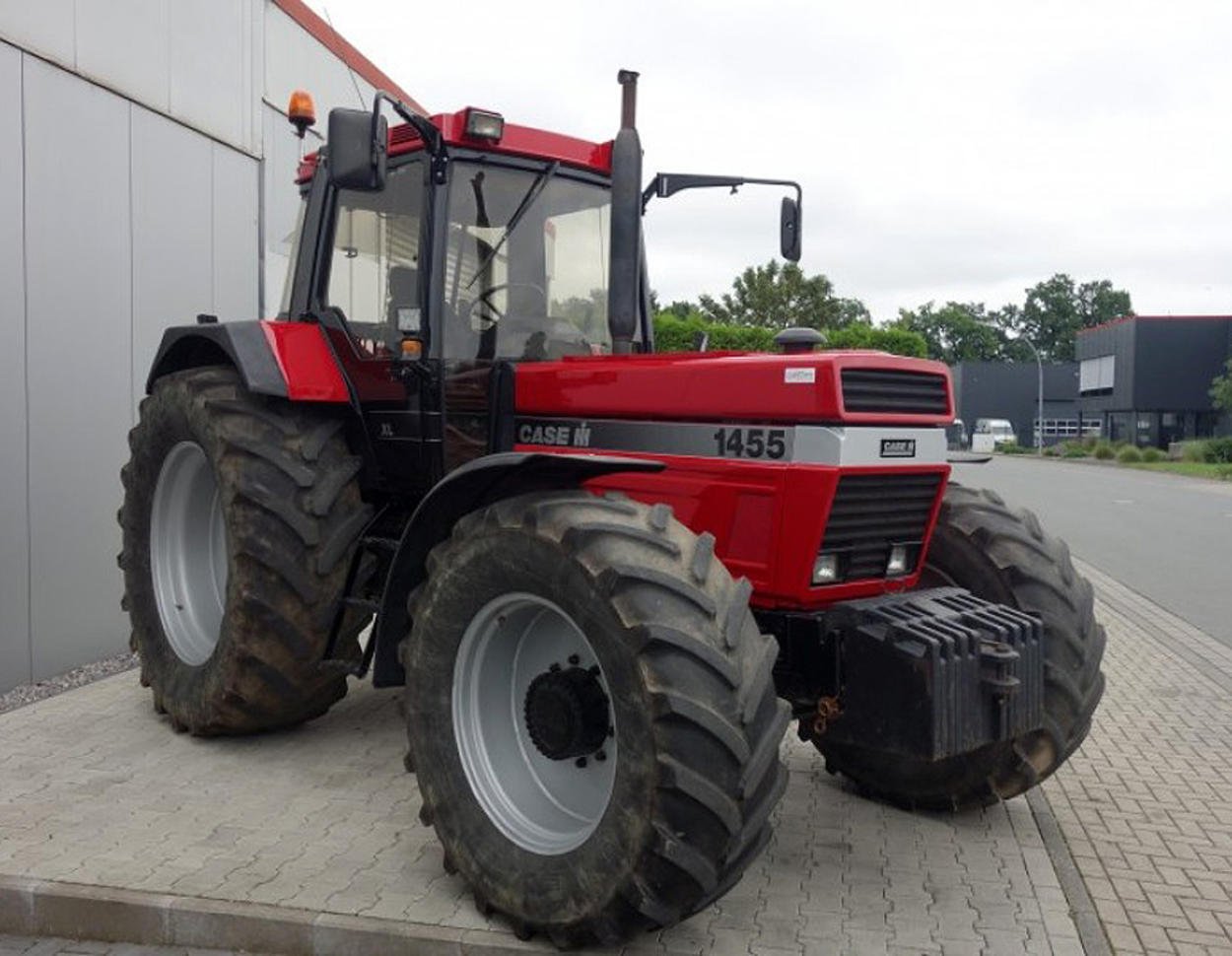 Tractor Case IH 1455AXL