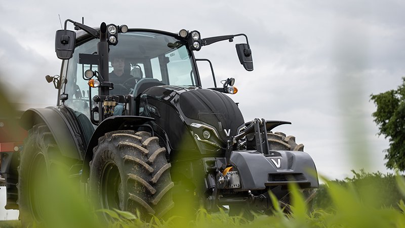 Valtra A115