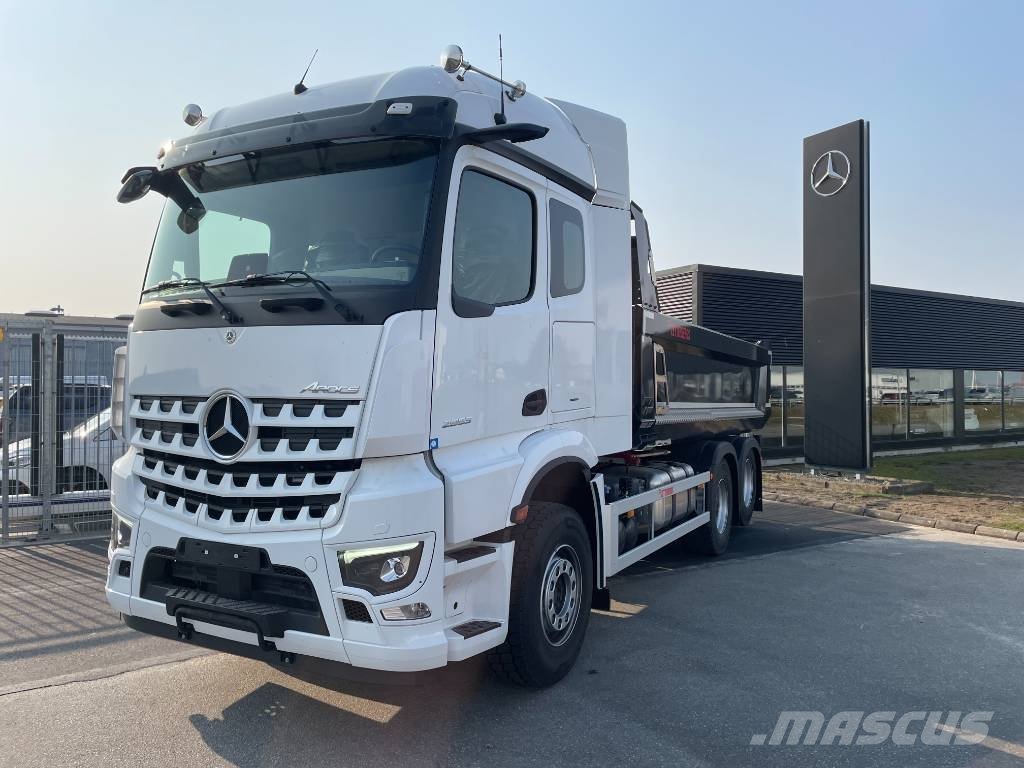 Truck Mercedes Benz 2650 /6X2 DNA