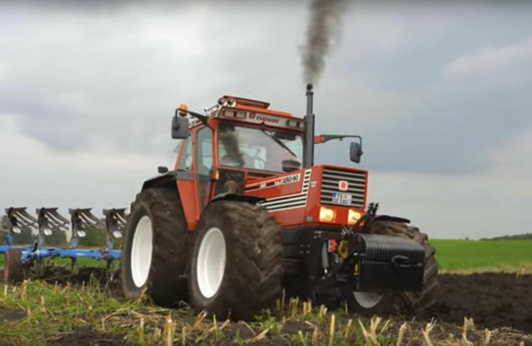 Traktor YTO DFH-180 Utility