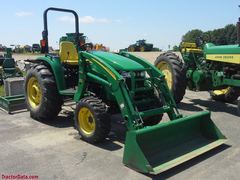 John Deere 4320