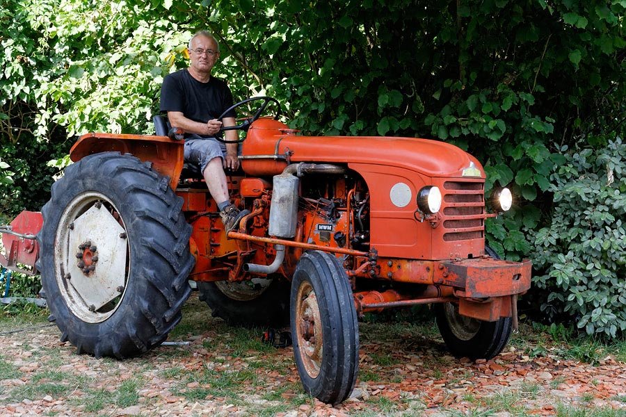 Renault D22