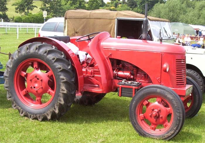Tractor David Brown VAK1C Cropmaster