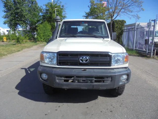 Van Toyota HJ45LP