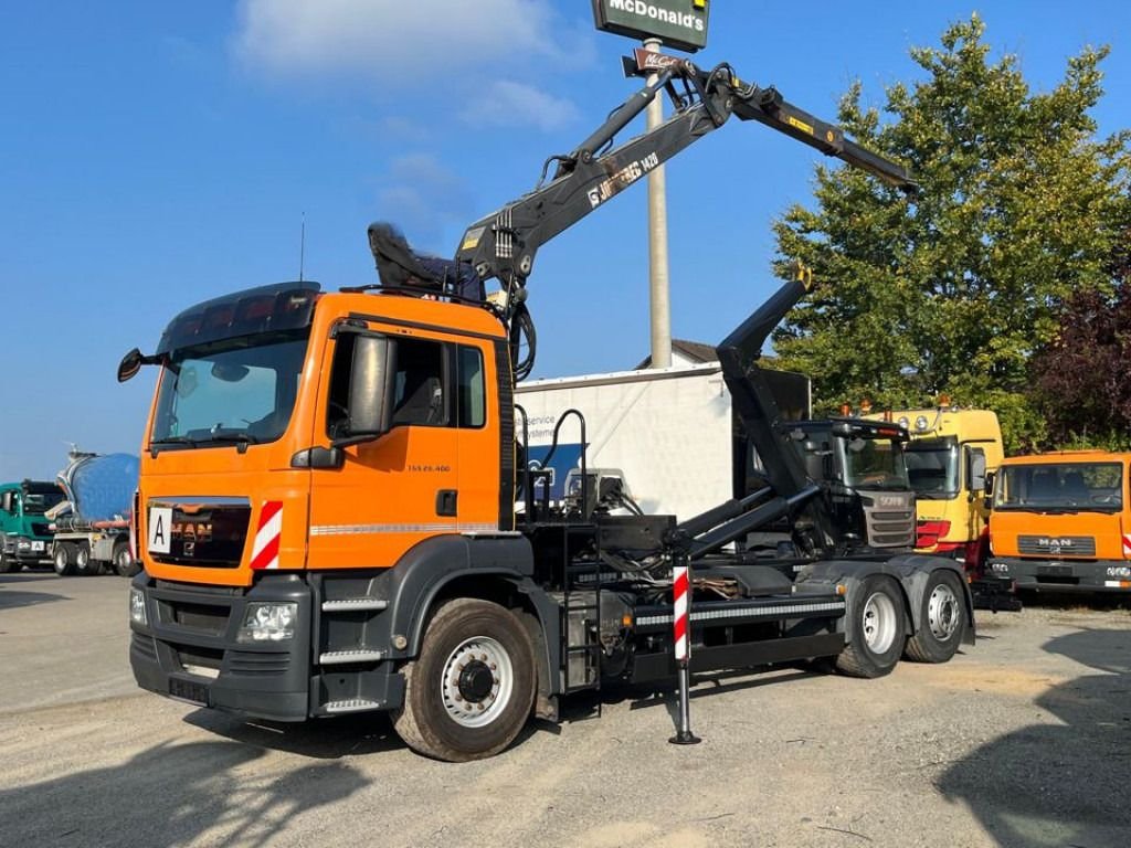 Truck MAN 26.400 6X4H-2 BL