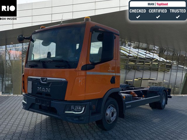 Truck MAN TGL 12.190 4x2 BL CH